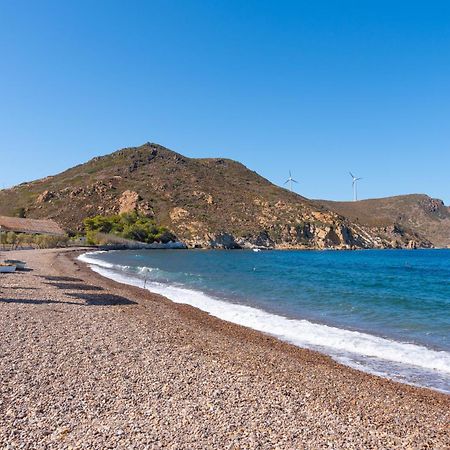 Beachfront Lampis Dolphin 4 سكالا المظهر الخارجي الصورة