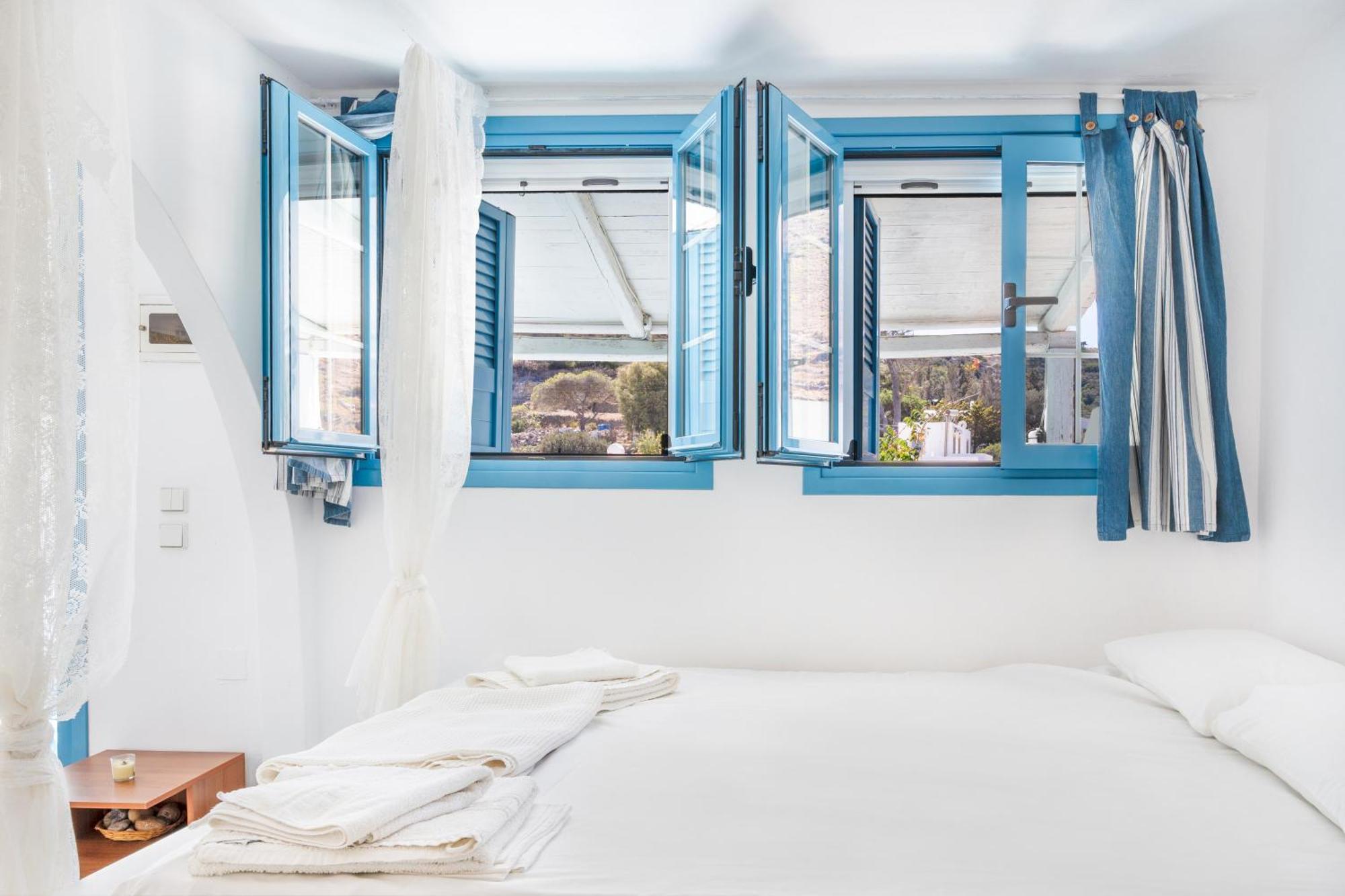Beachfront Lampis Dolphin 4 سكالا المظهر الخارجي الصورة