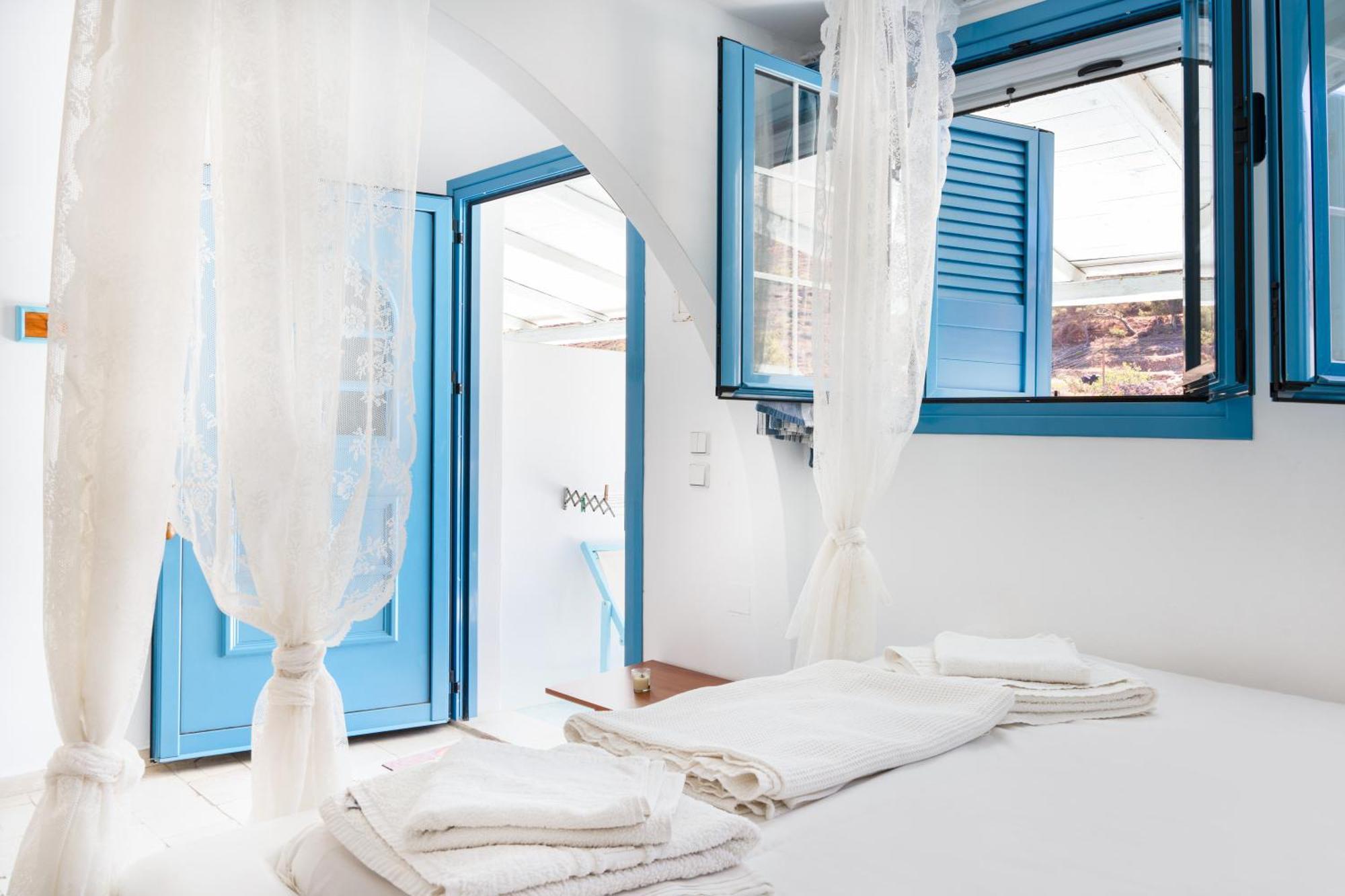 Beachfront Lampis Dolphin 4 سكالا المظهر الخارجي الصورة